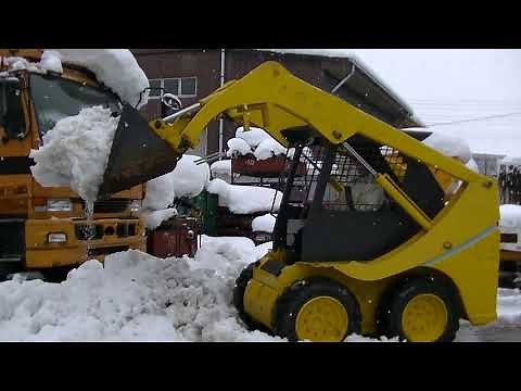 ☆709-56Ｔ ＴＣＭ製 ■スキッドステアローダ■左右輪独立4輪駆動