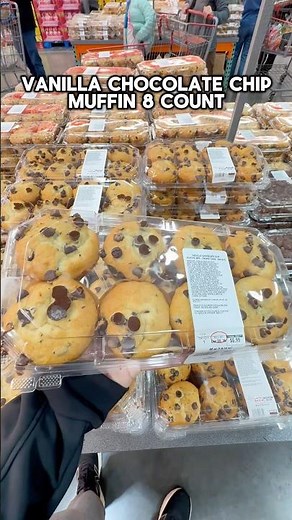 NEW Costco Bakery Finds! Croissants + Muffins #costcofinds #croissant #muffins