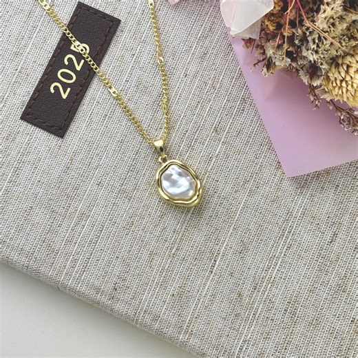 Baroque Pearl Necklace: 14k Gold-plated Pendant, Elegant Layering Jewelry - Etsy