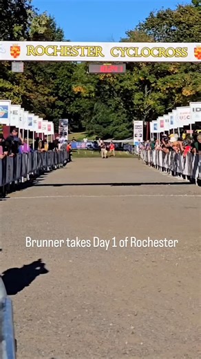 Cyclocross Magazine | @eric.brunner takes Day 1 of the @trekuscxseries @rochestercross. #cyclocross #shorttrackgravel #trekuscx #rochestercross | Instagram