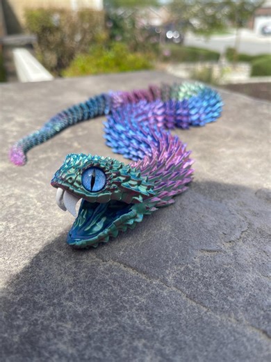 3D Printed Articulated Bush Viper Toy: Retractable Fangs - Etsy