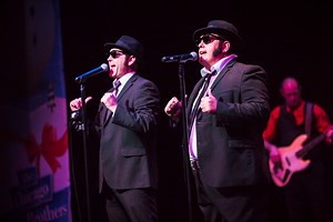 31K views · 199 reactions | The award-winning spectacular is back with a brand new mission for 2018, over 40 hits performed live in concert in this high octane party show. All the Blues Brothers' classics and some of Motown's greatest anthems - don;t miss it. Chicago Blues Brothers grooves into Milton Keynes for one night only, Wed 12 Sep. Book Now to catch Europe’s biggest and best-loved production of the Blues Brothers - bit.ly/ChicagoBluesBroMK | Milton Keynes Theatre | Facebook