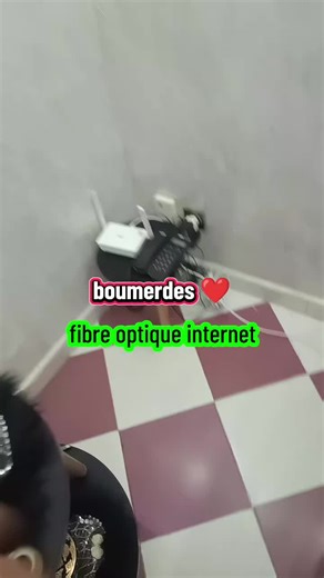 #الشعب_الصيني_ماله_حل😂😂 #fibre #modem #work #fyp ip tv vs fibre optique internet