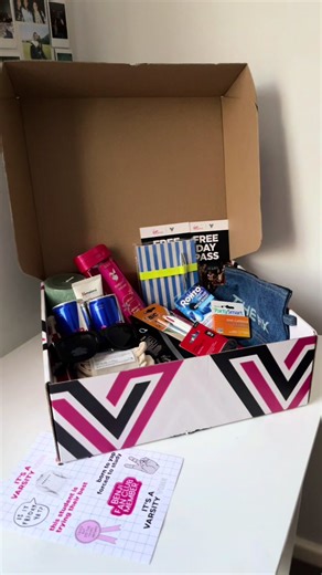 Exciting Unboxing of the Back to Uni Box from Varsity Vibes