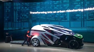 3.1K views · 38 reactions | Personen oder Cargo-Modul! Das Modul lässt sich in kurzer Zeit anpassen und macht den Van der Zukunft also nutzbar für Personen- und Gütertransport. Der #VisionURBANETIC ist ausgelegt auf autonomes Fahren. | Mercedes-Fans.de | Facebook