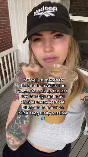 It’s our identifier coffee ok? #wlw #torontolesbian #wlwtiktok #lesdollarbean