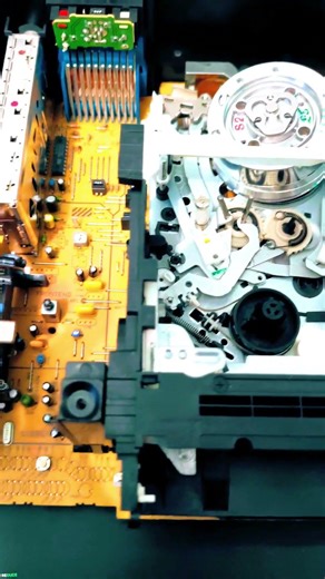 A Look Inside an Old VHS Player