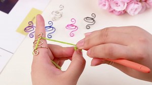 UzecPk 3 PCS Crochet Rings, Tension Rings for Crocheting, Adjustable Crochet Tension Ring, Metal Open Yarn Guide Crochet Rings for Crocheting and Knitting Projects