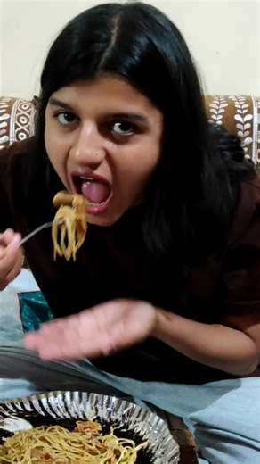 Cook with Kajal Ep - 1👩🏼‍🍳*veg noodles*🍜 without onion garlic #ytshorts #minivlog #food #noodles