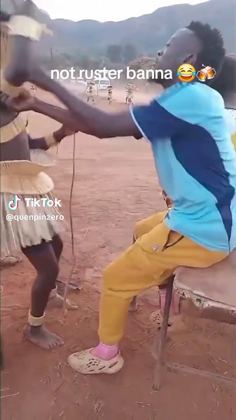 Mogwer A Nyaka go Metha: Ruster Molele