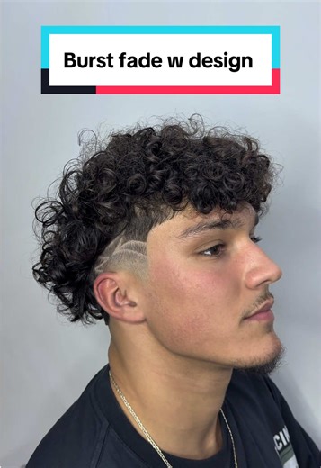 Hamburgo 15, Juárez, Cuauhtémoc, 06600 Ciudad de México, CDMX Curly burst taper with design on point 🔥 looking for a barber in Mexico City, CDMX book with me 🫡 link in my bio #barber #fade #mexicocity #cdmx #barbershop
