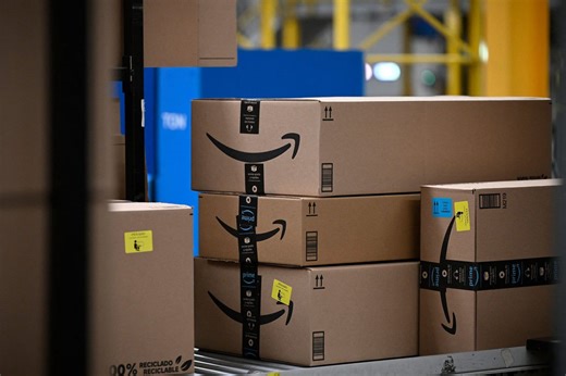 Amazon acquires startup to test robots for 'doorstep delivery'