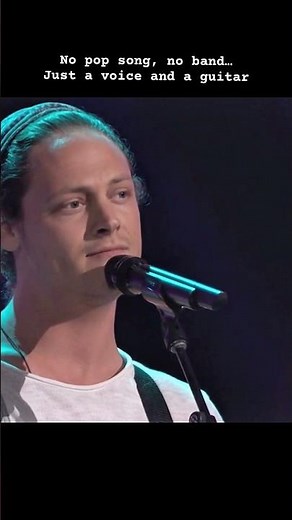 The second 1/2 of this video. Mendeleyev sings “Girl from the North Country” on ‪@nbcthevoice‬