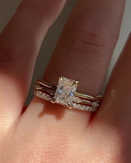 14k Yellow Gold with Emerald Cut Certified Moissanite 1.5 CT Solitaire TT$5,000 Marquise Spacer Band TT$3,500 Round Pavé Band TT$3,000 Total Set TT$11,500 Contact us via WhatsApp (1-868-381-4416) to order! #diamonds #engagement #rings #love #gettingmarried #proposalseason #bridaljewellery #engagementringgoals #ringobsession #propsalideas #futuremrs #bridetobe #trinidad #bridalset #weddingring #hisandhers #diamondset #eternity #goldring #pearshaped #cushioncut #pearcutdiamond #pearcutmoissanite #