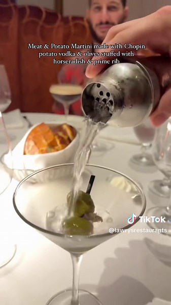 Lawry’s The Prime Rib Beverly Hills Dining Experience