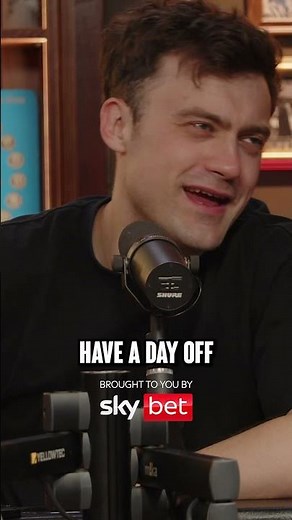 "Sturridge Was BETTER Than Rooney!" 😱