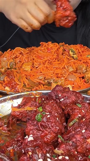 16K views · 261 reactions | ASMR EATING CHILLI CHICKEN,CHICKEN LOLLIPOP,MANCHURIAN MOMO,CHICKEN MANCHURIAN,NOODLES #ASMR #ASMREating #ChickenASMR #ChilliChicken #ChickenLollipop #ManchurianMomo #ChickenManchurian #NoodlesMukbang part 4 | Spice Asmr | Facebook