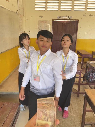 Exploring Life at 11C High School