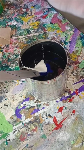 Quick dry enamel dark gray color #howtomixdarkgray #color #qdewhite #qdeblack #qdethaloblue #qdecaterpillaryellow #fbpost #paintnixing #tutorial | Roger Ursal Verano