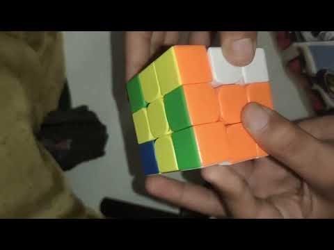 Solve your first rubiks cube with algorithms
