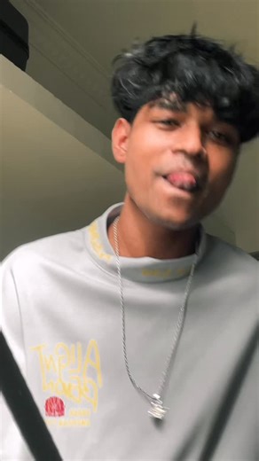 Raj bhai🫡 on Instagram: "#nagpuri #rep#bewafa# #instagram #video"