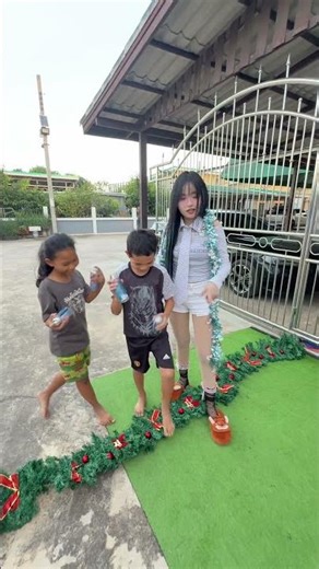 I want to tease a child but get teased by a child.