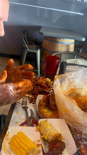 When i eat great food i become the food 💪🏾 General Hospital | Maurice Benard