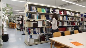 学生 图书馆 学习 - Free video on Pixabay