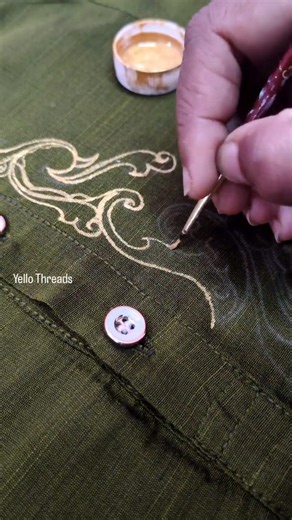 Mathi on Instagram: "💡Unleash Your Creativity!🎨✨ Join our Fabric Painting Course and learn the art of bringing colours to life on the Fabric 🌈☁️ From basic to Advanced techniques our course will guide you through the world of Fabric Painting 🎨. Perfect for the craft Enthusiastic, artist, and anyone looking to add a personal touch to their wardrobe or home decor 🏡👕🥻. Sine up Now and get ready to paint your way to creativity! 🌸🌾. Course details 👇👇👇👇 ✨ Pre-recorded online class. ✨ 18 +