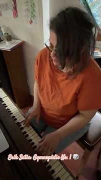 LIVE Erik Satie: Gymnopédie No. 1 - Calming & Meditative Piano Music