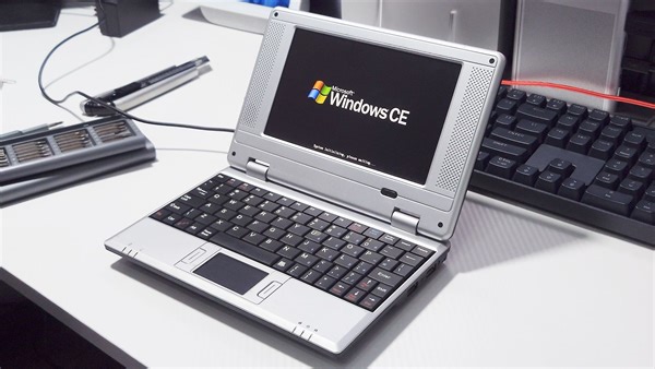 【S24A01】我超！AIPC！开箱Windows CE『笔记本』