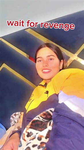 #trendingshorts #freefire #fffunny #youtubeshorts #uploadshort #gamingshorts