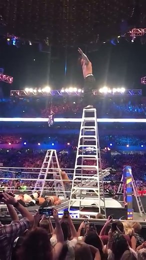 OFF THE TOP ROPE! Player channels their inner Jeff hardy in FLV Season 22!