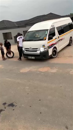 jay_bee (@jay_bee20021)’s videos with Streetfighter Stance by SpringlexATKxMellowNSleazy - Springle