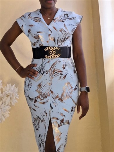 We are ready for the new week. 💌DM to order 07.06.66.32.54. 🚚We deliver countrywide at a fee. 🛍🛒Happy shopping 🤎#thetouchètribe #onlinebitiqueKe #nairobidressesforwomen #ootdfashion #CapCut