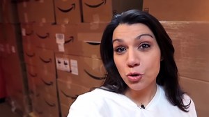 I bought Amazon mystery boxes for $35 a pop – I found a $400 leather bag