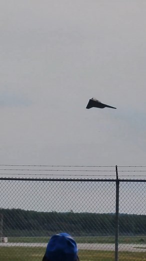 9.4K views · 323 reactions | One day they are retired, the other they're not! #aviation #flying #pilot #airforce #military #navy #airshow #aerobatics #avgeek #aviationlovers #instaplane #jet #fighterjet #aircraft #planeporn #aviationphotography #aviationlife #flight #pilotlife #airplane #aerospace #planespotting #aviation4all #aviationdaily #instaaviation | Air Supremacy | Facebook