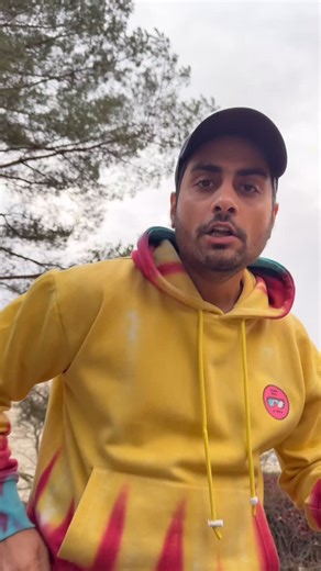 Rahul Pareek | German Guide | German beyond Exams on Instagram: "❌ German cases are NOT random ❌ Akkusativ ≠ Dativ by heart learning ✅ They are about ROLES, not rules. 👉 Wer gibt? → Nominativ 👉 Was wird gegeben? → Akkusativ 👉 Wem wird gegeben? → Dativ 🧠 Think like this: • Postman → Nominativ • Gift / Parcel → Akkusativ • Customer / Child → Dativ 📌 Same logic. Every time. 📌 90% confusion solved in 60 seconds. ⚠️ Yes, there ARE exceptions ⚠️ Prepositions & special verbs exist 👉 But first, u