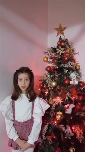 GOLD CENTER on Instagram: "Hi Emily, we are so proud of you. Merry Christmas and best wishes for a successful New Year🎄"