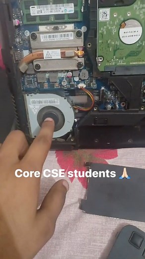 Shaurya on Instagram: "flw @codewithtechries for more such content . [webdev, development , freelancing, work from home, project, earning opportunities, earning] . #webdev #workfromhome #earningopportunities #fyp #freelancing #project"