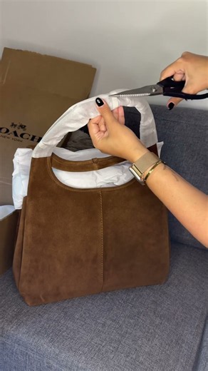 I did it! Bought the Coach bag of my dreams for my PhD #coach #phd #unboxing