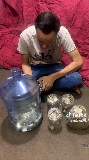 Organizing Coins: Effective Tips for Coin Collection