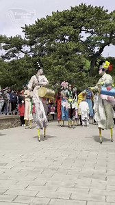 Walking on stilts is a renowned Chinese folk activity  It's an intangible cultural heritage, a widely practiced traditional dance across the country. The name comes from dancing with both feet stepping on wooden stilts, with a rich history deeply rooted in Chinese folklore. #ChineseCulture #StiltDance #FolkTradition | Fantastic China | Facebook