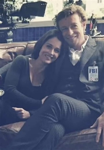 #thementalist #robintunney #simonbaker #fypシ #zxycba (Fake drink, hes holding apple juice!)