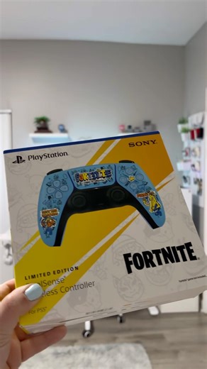 Unboxing Fortnite Limited Edition PS5 Controller 🎮🔥 Worth it? 👀 #shorts #ps5 #fortnite