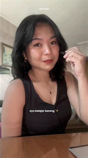 tutorial yg gampang bgt buat bikin garis abstrak & estetik kayak gini di #adobeillustrator ❤️