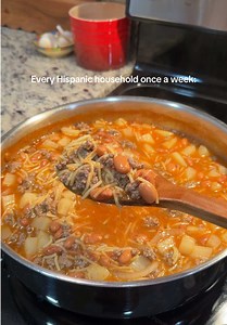 Fideo is a weekly meal in every Hispanic household🥘 #sopita #fideoloco #dinnerideas #mexicanfood #comidamexicana
