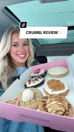 Reviewing the Crumbl cookies of the week!💗🫶🏻✨ #crumbl #crumblreview #crumblcookiesoftheweek #crumblecookies #crumblcookiereview