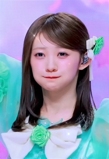 別の方が作っていて作らないつもりでしたが、作って欲しいとのリクエストが多かったのでちょっと変えて作ってみました！かわだめ日本語・韓国語比較かなちゃんVer.です！💚 あいかちゃんと同じで最初カメラのクレーンモロかぶり😭 かなちゃんあまりにも歌割り少ないので、個人的かなちゃんのキュン死シーン最後にくっつけました☺️💚 #きゅーすと#かわいい#板倉可奈#mcountdown @CUTIE STREET @kana.sii.i @🩷ᖇ🩷 @ムネトレ @R @あ @れな @💚🦆海羽🦆💚💙🦋☁️🦍💙#かなとひなら〜 @🧡おぉぉーれのひまりたん🧡 @💚mayu💚 @ωαкα💜ᩚ💚ྀི @浮気性の板倉可奈推しDX💚🐟🍣 @キュースト可奈推し💚 @たけだよー板倉可奈ちゃん推し💚 @ほの @リョータなべかな💚💜