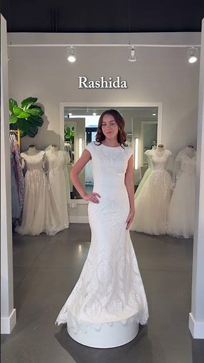 These are the perfect modest wedding dresses for our boho brides!